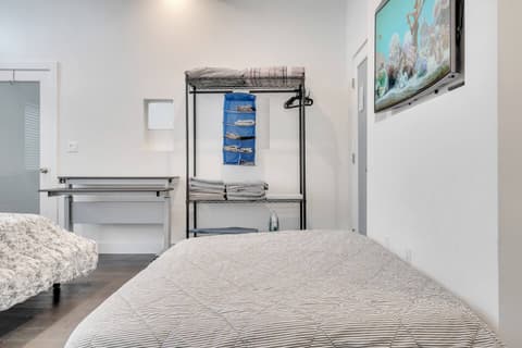 5 min WALK to Universal | Steam Room | Luxe, photo 6