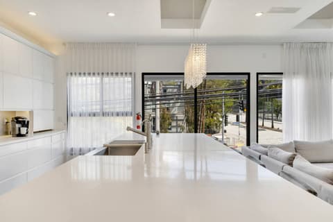 5 min WALK to Universal | Steam Room | Luxe, photo 16