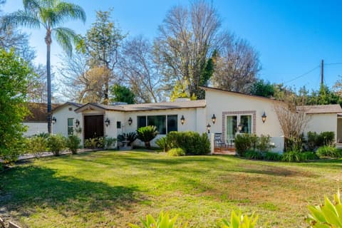 Spanish style house with a beautiful garden.