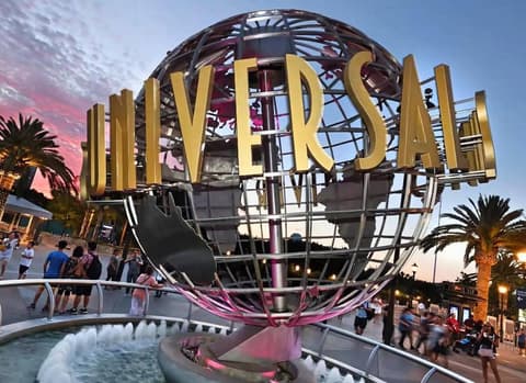 Universal Studios Hollywood (~3.5 miles)
Experience the magic of movies and thrilling rides at Universal Studios!