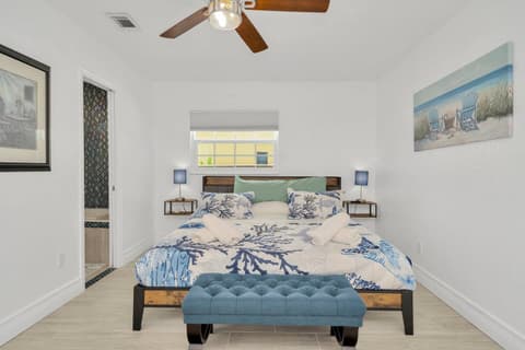 Apollo Beach Oasis – 3BR Home w/ Fire Pit & BBQ, photo 26
