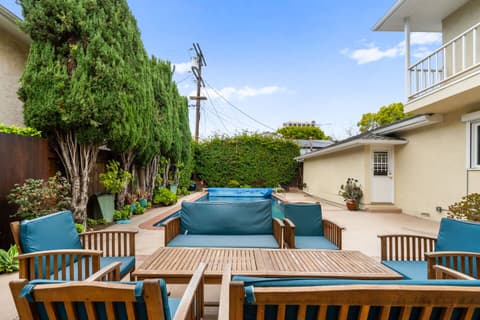 Beverly Hills 6BR Haven w Pool Hot Tub, photo 18