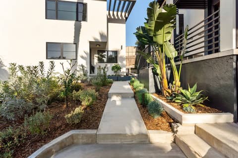 City Oasis, Stunning Panoramic Views,, photo 15