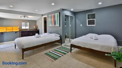 City Paradise Saltwater Pool-Spa and Ping-Pong, photo 38
