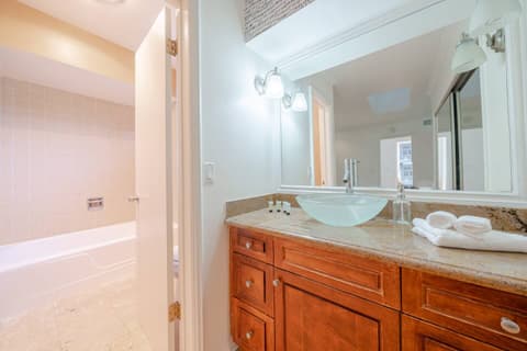 Heated Pool+Hot Tub+Views | 15 Min to Universal, photo 65