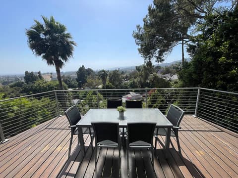 LA Chic Stunning Views & Sunsets, photo 2