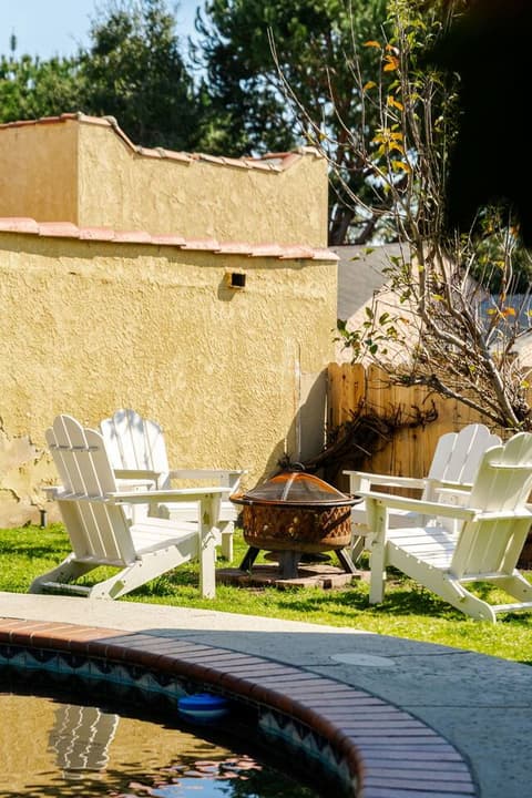 LA Family Retreat w/ Pool, Spa & Games • Sleeps 12, photo 10