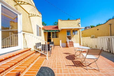 LA Family Retreat w/ Pool, Spa & Games • Sleeps 12, photo 48