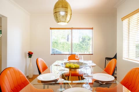 LA Family Retreat w/ Pool, Spa & Games • Sleeps 12, photo 56