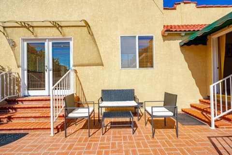 LA Family Retreat w/ Pool, Spa & Games • Sleeps 12, photo 60