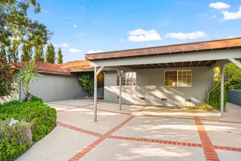 Mulholland Drive with Spa & Game Room, photo 47