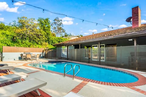 Mulholland Drive with Spa & Game Room, photo 51