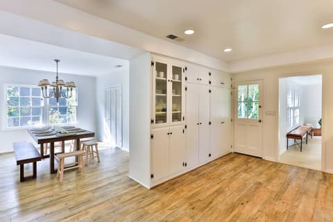 The house offers generous spaces, ensuring a sense of freedom during your stay.