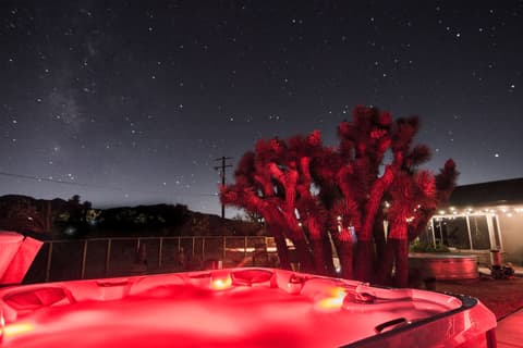 Private Desert Experience w/ Pool, Hot Tub & Stars, photo 31