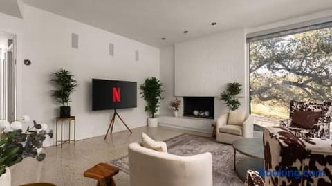Sleeps 22+15minATX+Lake+Pool+Arcade+Sauna+Theater, photo 126