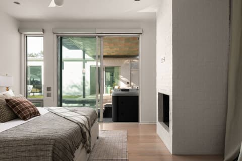 Sleeps 22+15minATX+Lake+Pool+Arcade+Sauna+Theater, photo 44