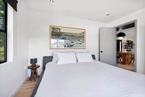 Stylish & Cozy One Bedroom Relaxing Getaway, photo 12
