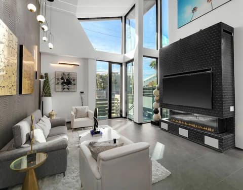 Venice House w Pool Spa Home Theater Rooftop, photo 3