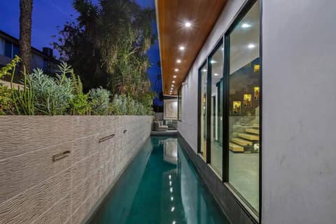 Venice House w Pool Spa Home Theater Rooftop, photo 25