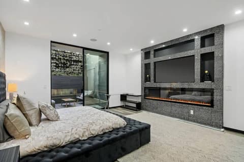 Venice House w Pool Spa Home Theater Rooftop, photo 48