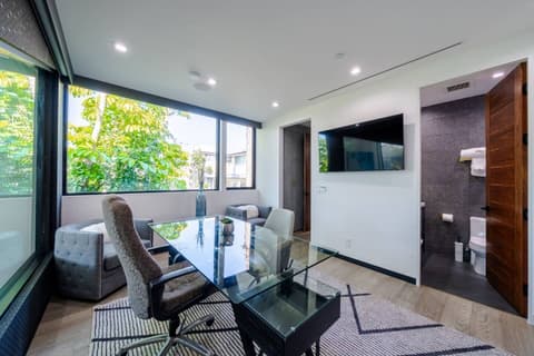 Venice House w Pool Spa Home Theater Rooftop, photo 76