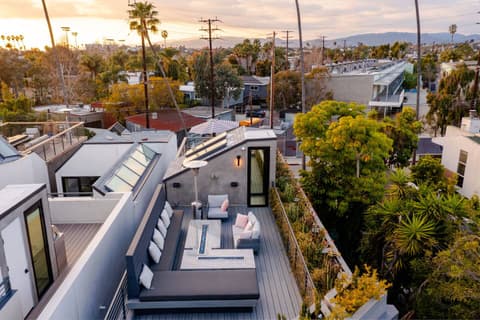 Venice House w Pool Spa Home Theater Rooftop, photo 93