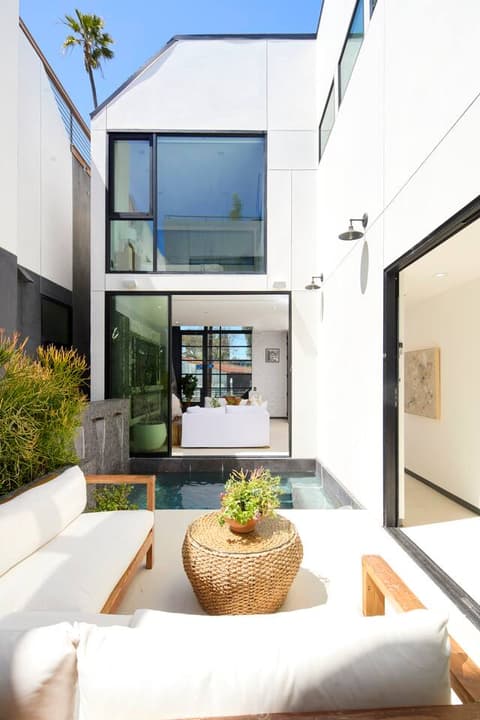 Venice Oasis w Pool, Spa, Rooftop, Walk to Beach, photo 20