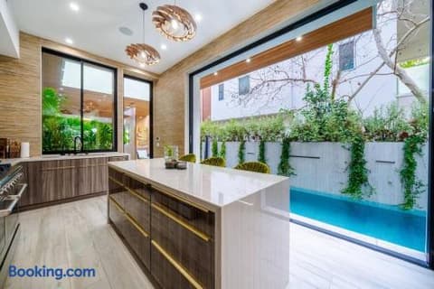 Venice Pool Hot Tub BBQ Home Theater, photo 144