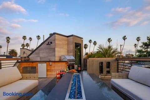 Venice Pool Hot Tub BBQ Home Theater, photo 148