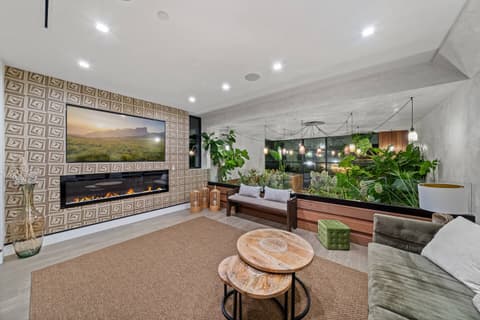 Venice Pool Hot Tub BBQ Home Theater, photo 25