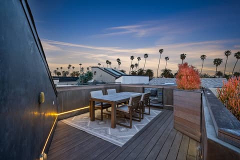 Venice Pool Hot Tub BBQ Home Theater, photo 33