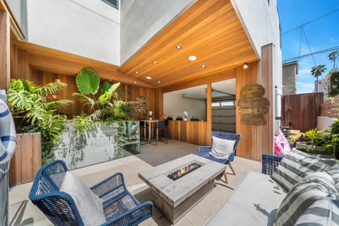 Venice Pool Hot Tub BBQ Home Theater, photo 86