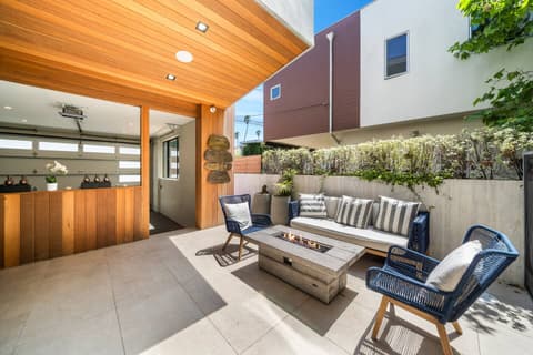 Venice Pool Hot Tub BBQ Home Theater, photo 87