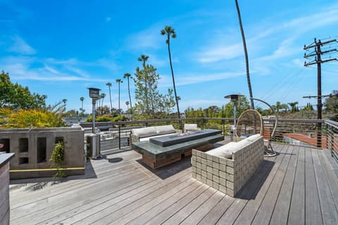 Venice Pool Hot Tub BBQ Home Theater, photo 96